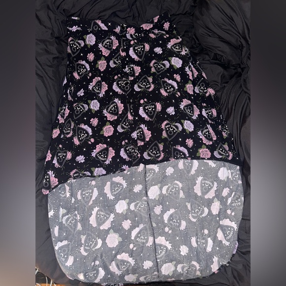 Floral Planchette Button-Front Hi-Low Maxi Skirt Plus Size - Picture 4 of 9